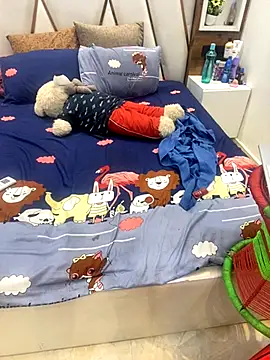 april 0066 online show from September 2025 01:23:02 PM