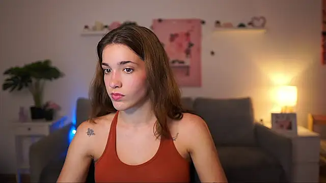 kissie cat online show from September 2025 01:13:02 PM