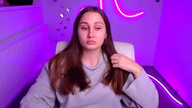 Stefanie Sweet online show from November 2025 12:26:01 PM