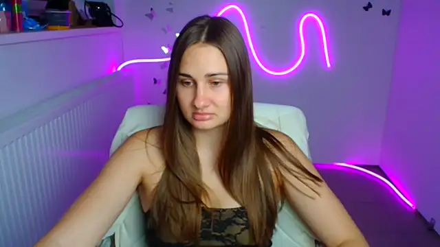 Stefanie Sweet online show from July 2026 05:32:01 AM