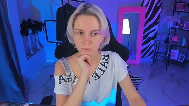 BethanyCloud online show from October 2025 02:26:02 AM