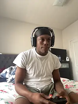 labishyoung25 online show from December 2025 05:20:01 PM