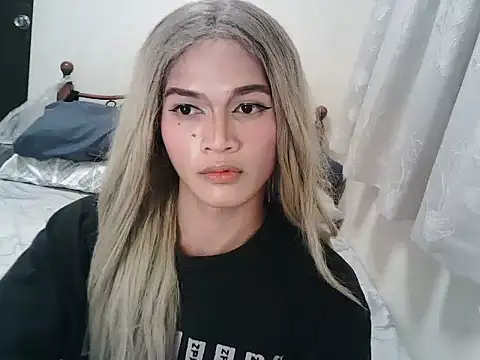 Taylor smith 0 online show from October 2025 12:53:02 PM