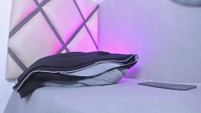 venus-03 online show from April 2026 03:26:01 AM