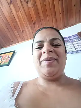 Mia-Glow online show from March 2026 01:17:01 PM