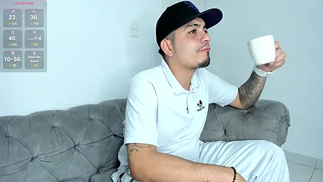 Snapshot of OwenStonne_ chatting on September 2025 04:03:01 AM OwenStonne online show from September 2025 04:03:01 AM