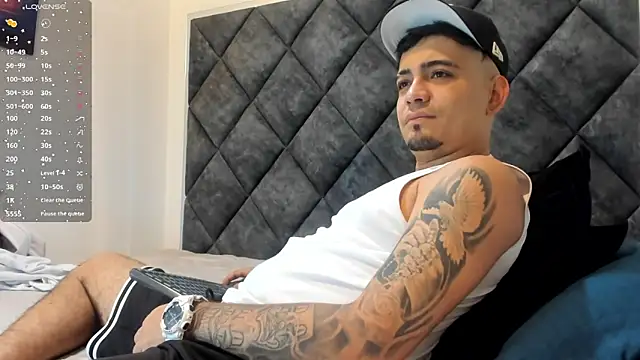 Snapshot of OwenStonne_ chatting on November 2025 01:06:02 PM OwenStonne online show from November 2025 01:06:02 PM