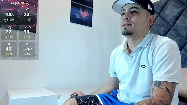 Snapshot of OwenStonne_ chatting on November 2025 12:15:02 PM OwenStonne online show from November 2025 12:15:02 PM