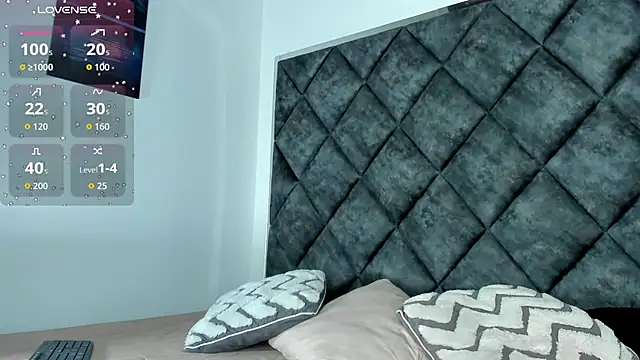 Snapshot of OwenStonne_ chatting on November 2025 12:16:02 PM OwenStonne online show from November 2025 12:16:02 PM