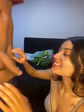 hotwife26 online show from October 2025 12:30:01 PM