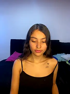 hotwife26 online show from November 2025 03:55:02 PM