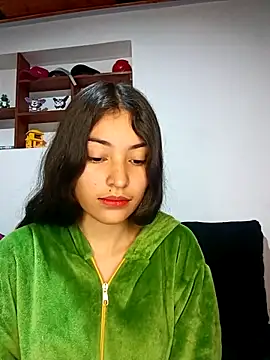 hotwife26 online show from February 2026 05:47:02 AM