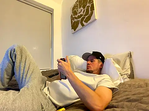 shyandchilling online show from September 2025 07:28:01 PM