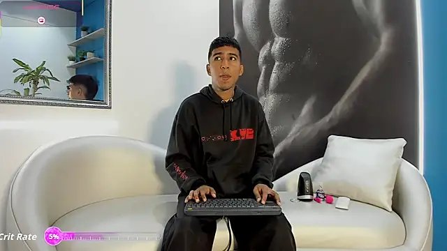 ender h0t online show from November 2025 01:55:01 PM