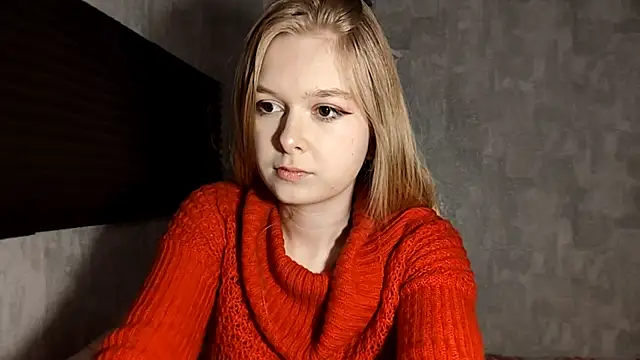 LiaVibes online show from December 2025 09:02:01 AM