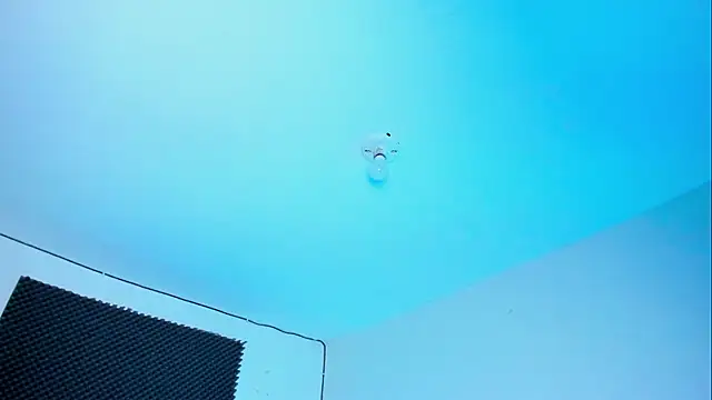 Ellope  online show from October 2025 02:12:02 AM