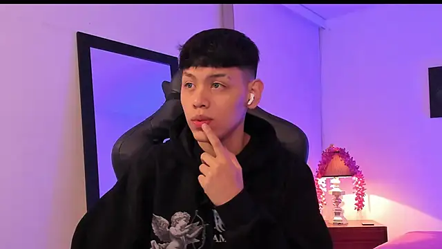 zeus blaze online show from September 2025 11:44:01 AM