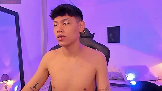 zeus blaze online show from November 2025 07:46:02 PM