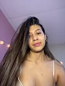 Lenapink19 online show from April 2026 10:00:02 PM