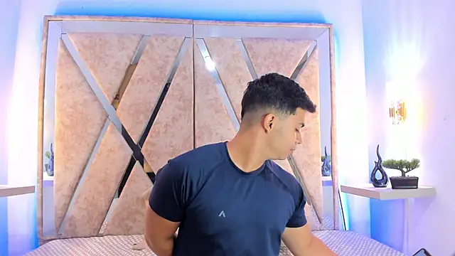 Snapshot of jayd_muscle chatting on November 2025 03:26:02 AM jayd muscle online show from November 2025 03:26:02 AM