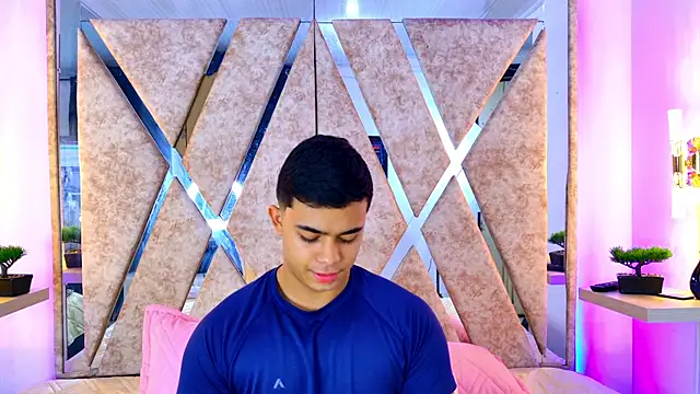 Snapshot of jayd_muscle chatting on December 2025 04:51:01 AM jayd muscle online show from December 2025 04:51:01 AM