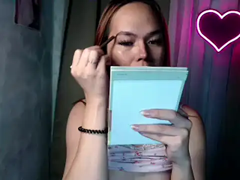 sweetsassyxx online show from November 2025 05:37:02 PM