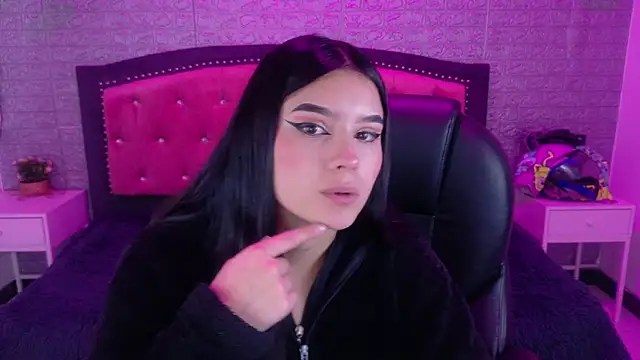 Natalie loffreda online show from March 2026 03:23:02 AM