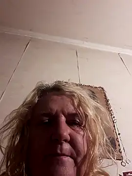 LoveCupid5451 online show from October 2025 06:10:02 AM