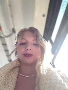 EveLittleSinner online show from September 2025 08:52:02 AM