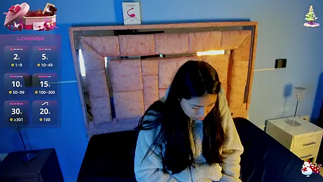 Snapshot of LICKY_LOV chatting on October 2025 03:01:02 AM LICKY LOV online show from October 2025 03:01:02 AM