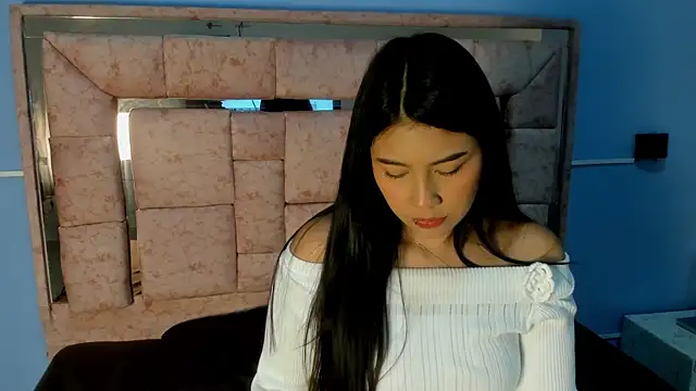 Snapshot of LICKY_LOV chatting on November 2025 03:20:01 AM LICKY LOV online show from November 2025 03:20:01 AM