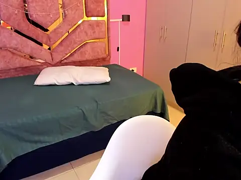 Snapshot of LICKY_LOV chatting on January 2026 12:22:02 PM LICKY LOV online show from January 2026 12:22:02 PM