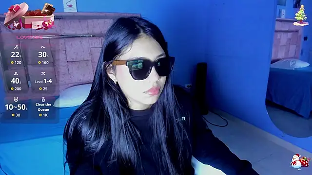 Snapshot of LICKY_LOV chatting on February 2026 03:13:01 AM LICKY LOV online show from February 2026 03:13:01 AM