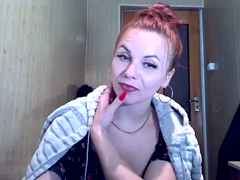 Snapshot of Kisa26311 chatting on September 2025 12:43:02 PM Kisa26311 online show from September 2025 12:43:02 PM