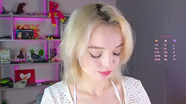 ShizukaBlanche online show from September 2025 02:55:01 AM