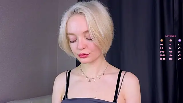 ShizukaBlanche online show from October 2025 03:06:02 AM