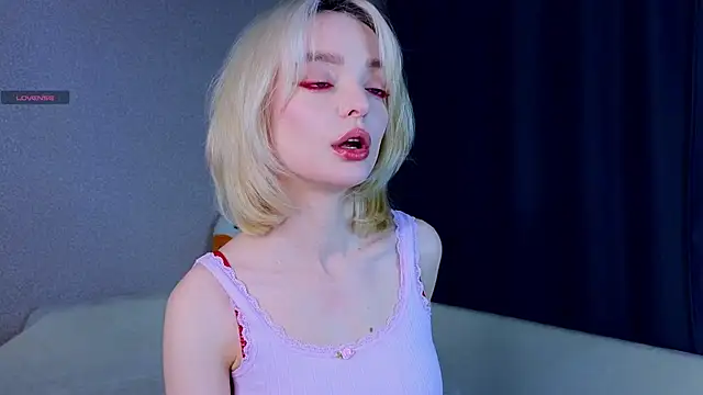 ShizukaBlanche online show from November 2025 03:18:02 AM