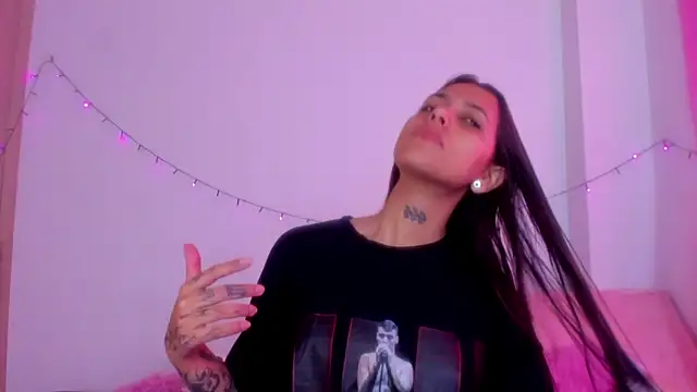 Abby roussee online show from October 2025 01:12:01 PM