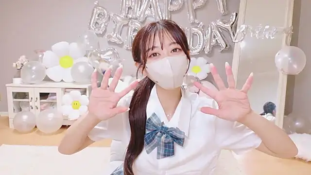 Snapshot of Yuna-ch chatting on October 2025 09:47:01 PM Yuna-ch online show from October 2025 09:47:01 PM