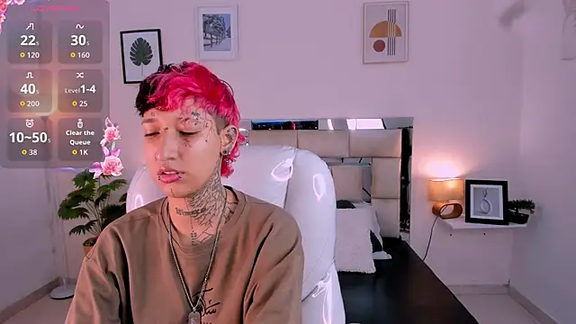 Snapshot of Luci_Rose chatting on September 2025 02:35:02 AM Luci Rose online show from September 2025 02:35:02 AM