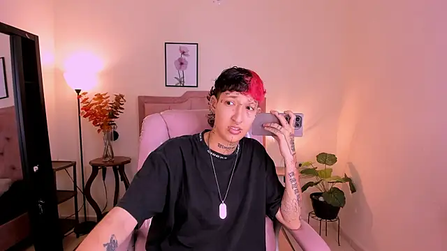 Snapshot of Luci_Rose chatting on September 2025 03:29:01 AM Luci Rose online show from September 2025 03:29:01 AM