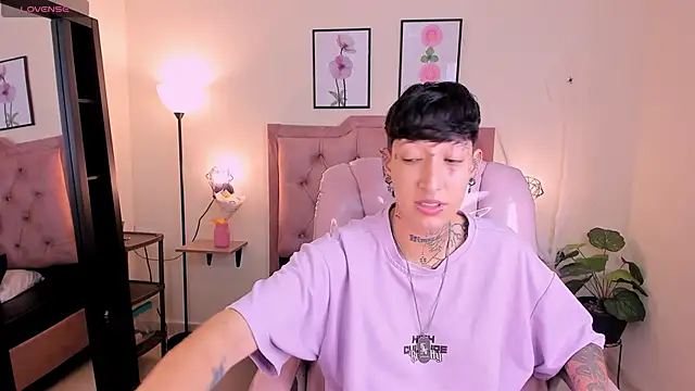 Snapshot of Luci_Rose chatting on October 2025 03:11:02 PM Luci Rose online show from October 2025 03:11:02 PM