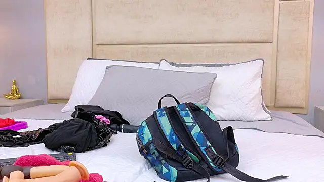 Ashley HotGirl online show from October 2025 08:22:02 PM