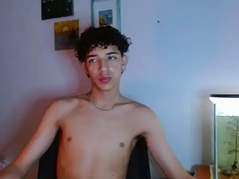 Snapshot of Xtremeplay_18 chatting on September 2025 07:14:02 PM Xtremeplay 18 online show from September 2025 07:14:02 PM