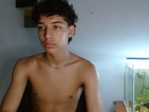 Snapshot of Xtremeplay_18 chatting on September 2025 07:36:01 PM Xtremeplay 18 online show from September 2025 07:36:01 PM