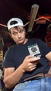 twistafatpipe online show from September 2025 11:11:01 AM