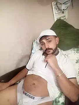 Muratcan33 online show from November 2025 11:38:01 PM