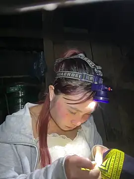 EllyBaby20 online show from December 2025 12:34:02 PM