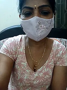 Rithya27 online show from December 2025 06:58:01 PM