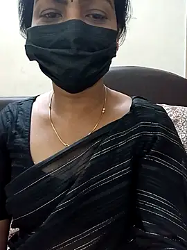 Rithya27 online show from February 2026 06:15:02 PM